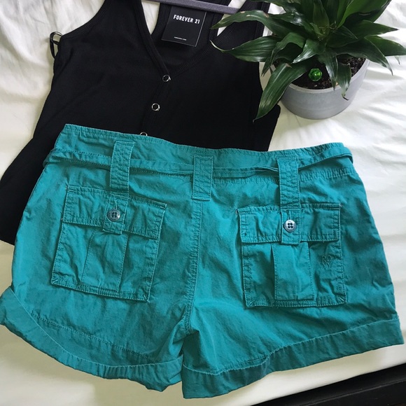 Roxy 🏄‍♂️ - Picture 5 of 7